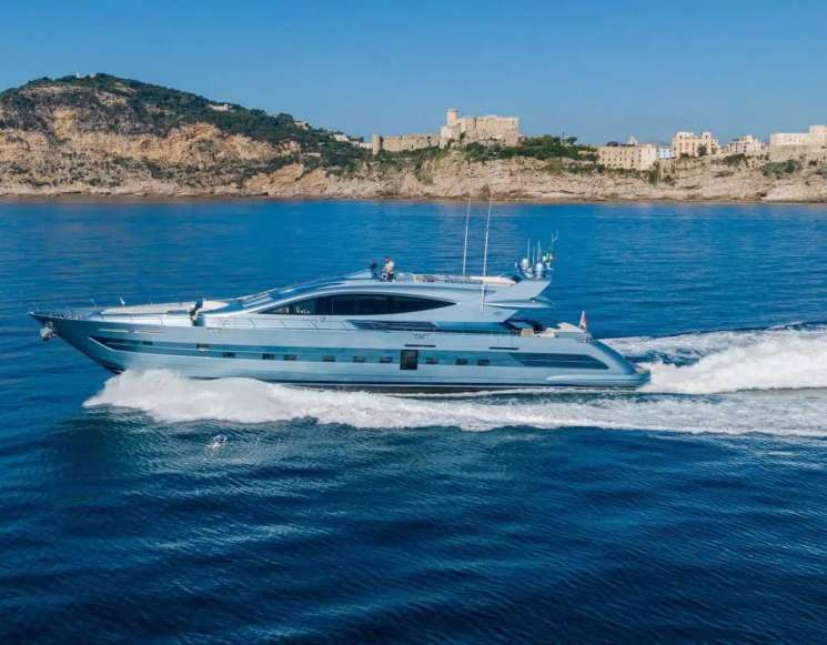 Аренда яхты Cerri 102 FlyingSport, 31 метр, 4 каюты