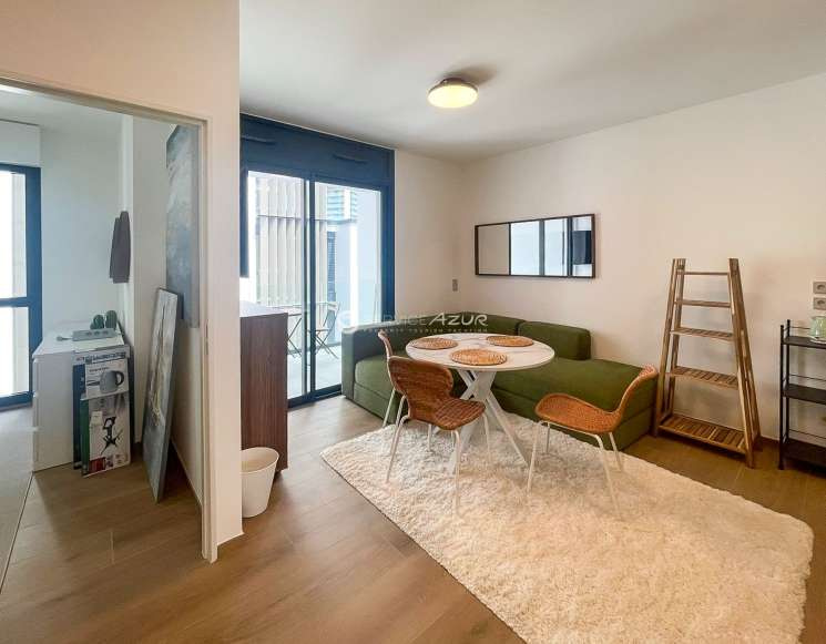 Квартира в элитной новостройке Olympe в Босолей на границе с Монако - ref 6011