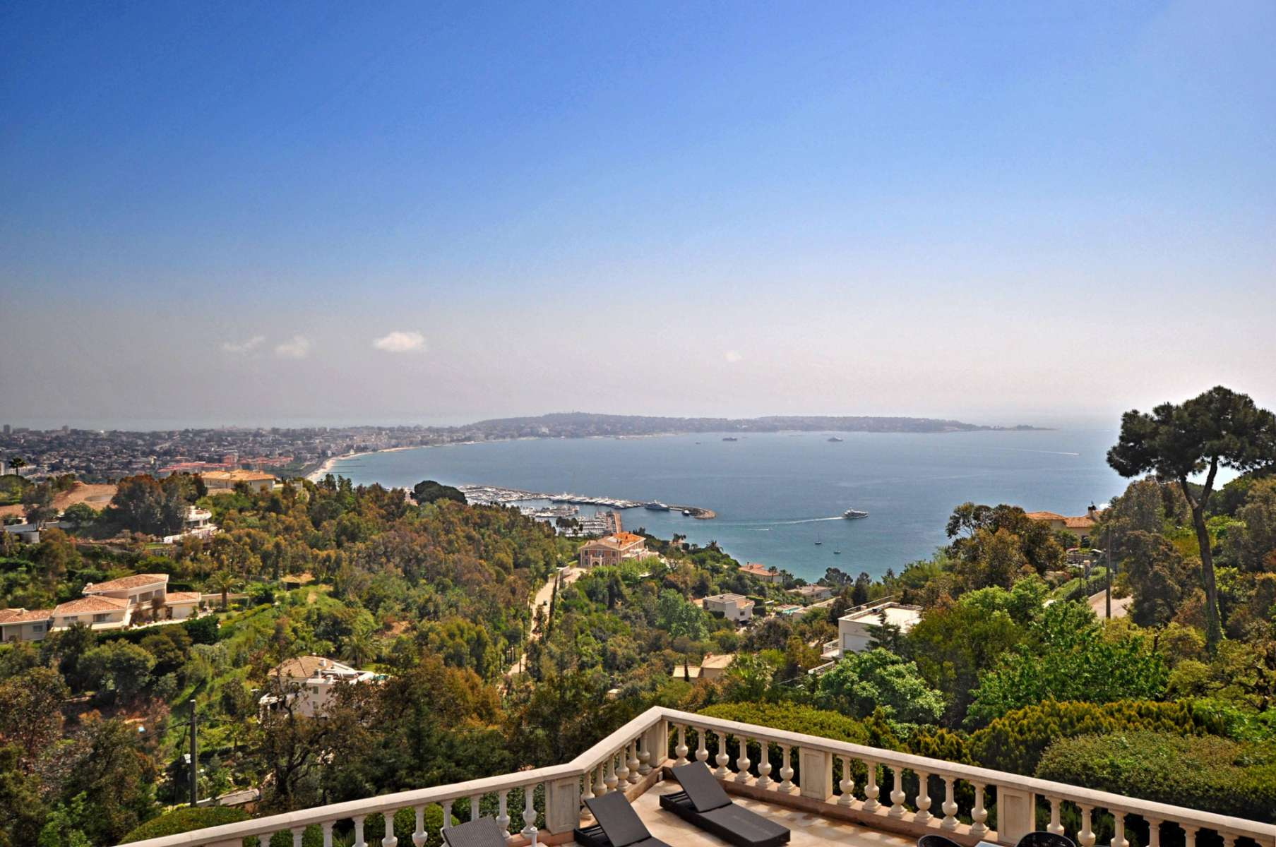 Super Cannes Panoramic Sea View Villa Close to Croisette