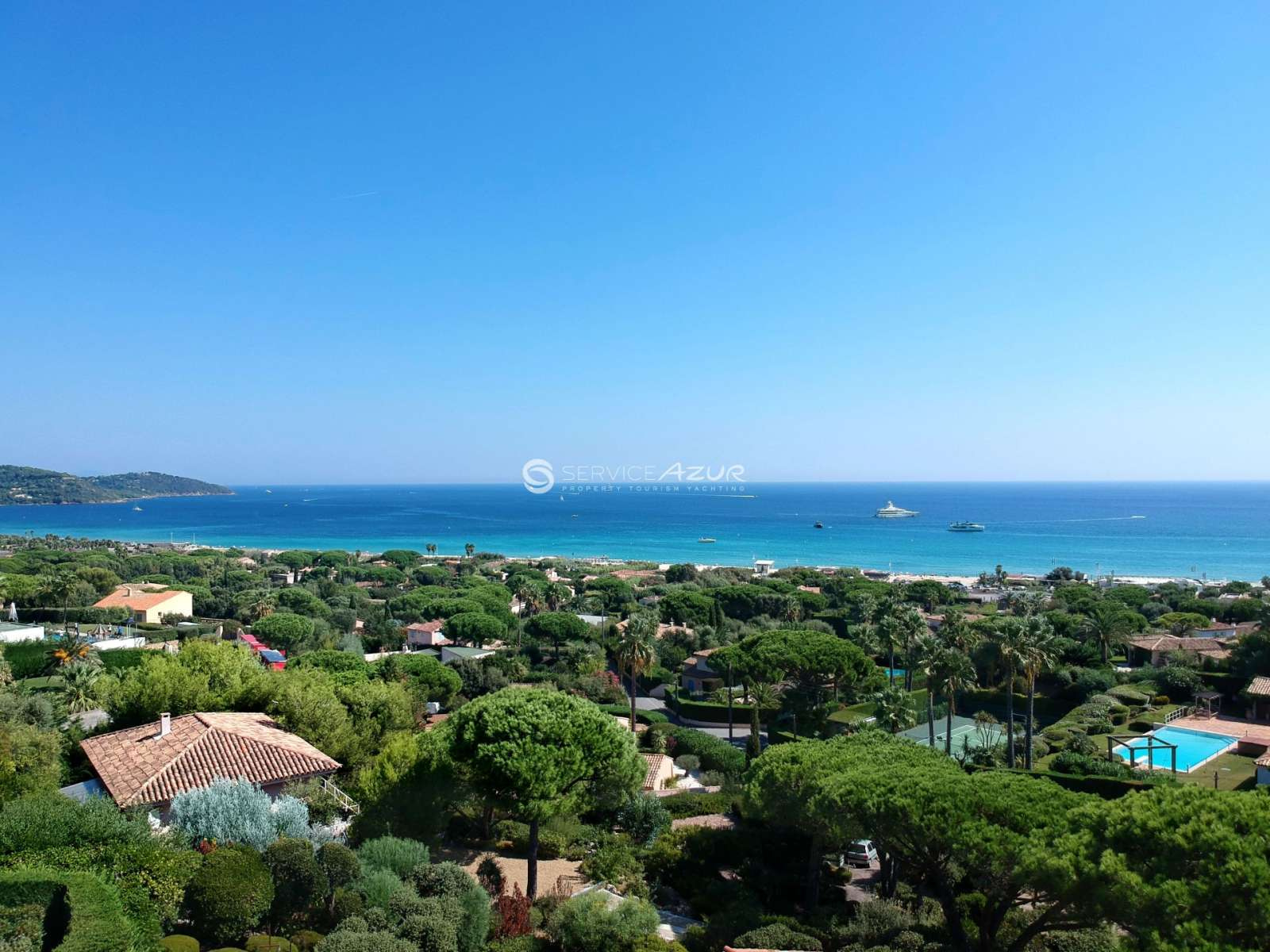 Аренда виллы с видом на море в Saint-Tropez