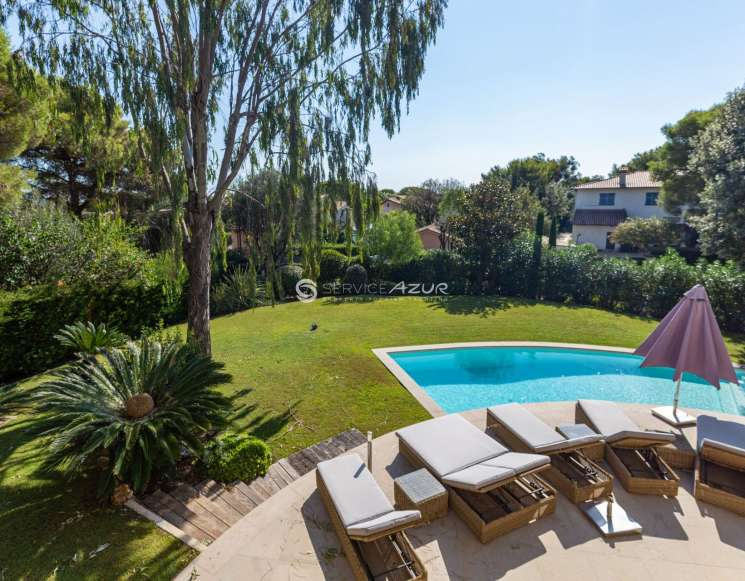 Lovely villa at Saint-Jean-Cap-Ferrat - ref 1071