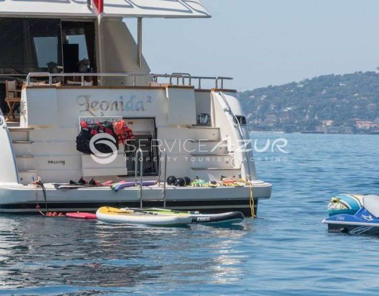 Аренда яхты Falcon 86