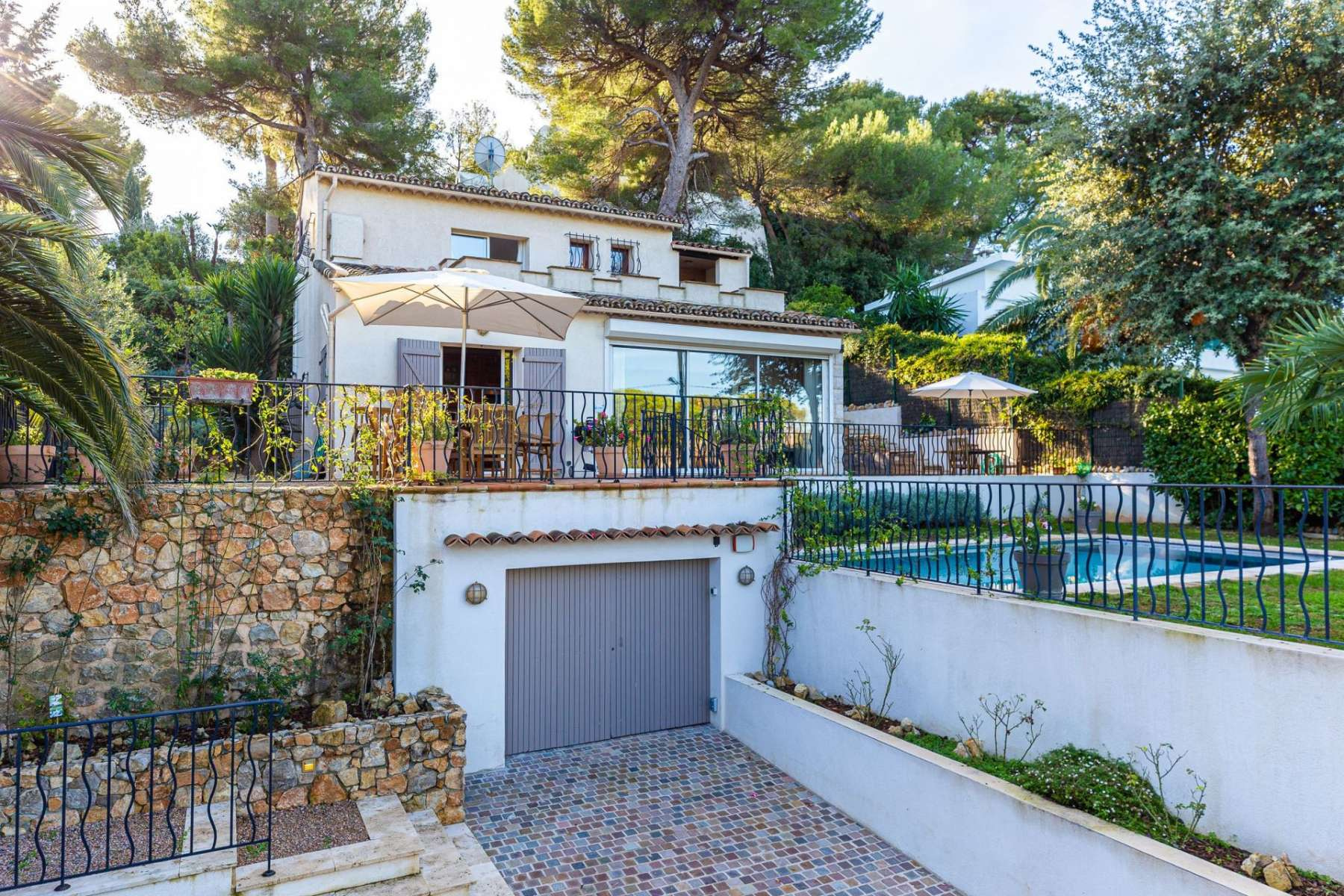 Villa provençal à Cap d'Antibes avec jardin et piscine