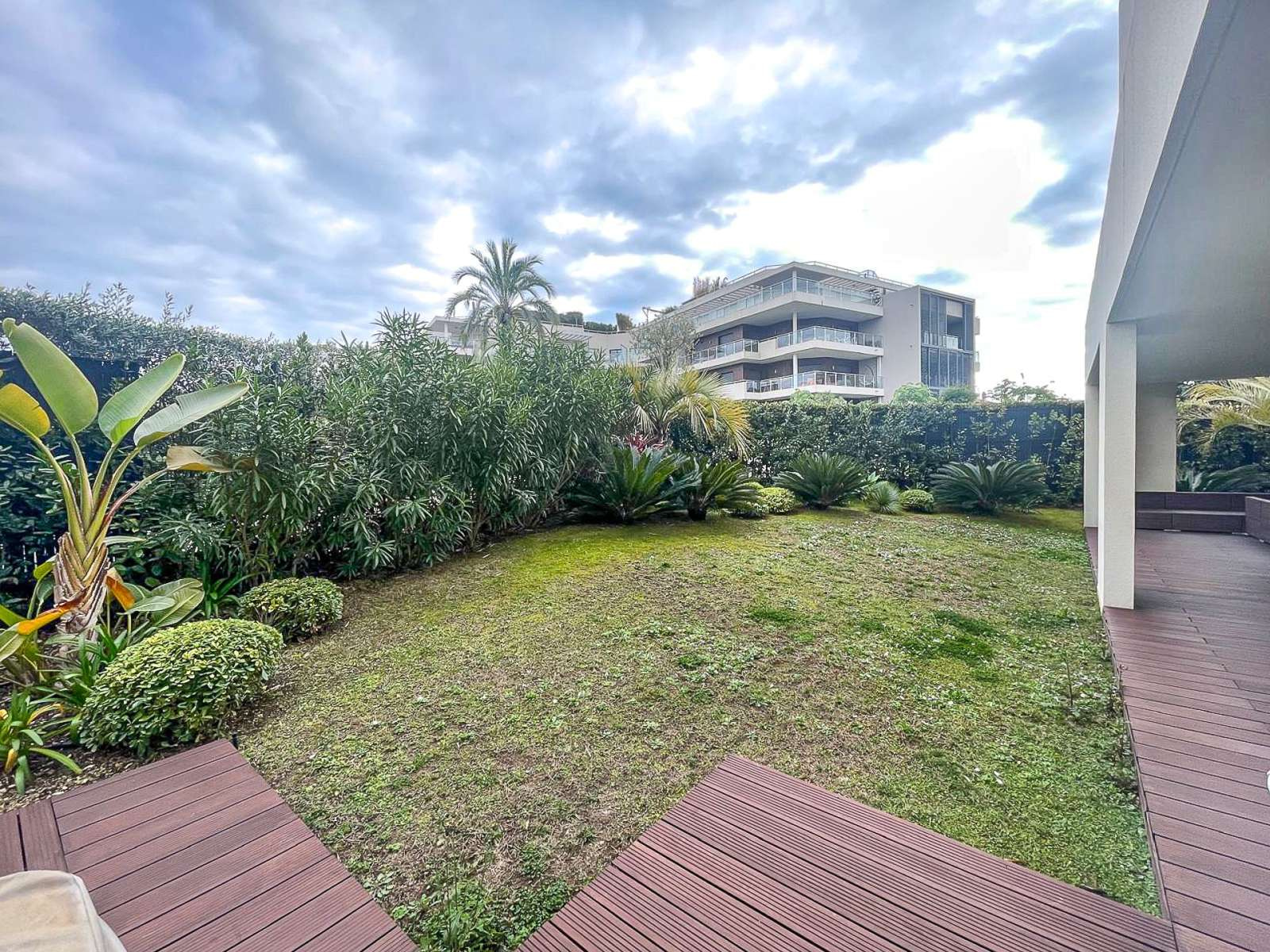 Квартира в Parc du Cap пешком до пляжей Кап д'Антиб