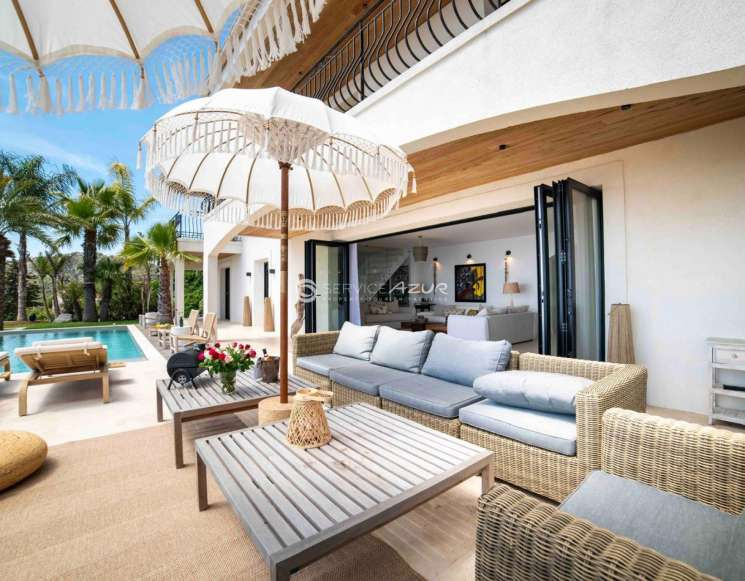 Villa à La Turbie avec vue imprenable sur Monaco et la Méditerranée - ref 3070