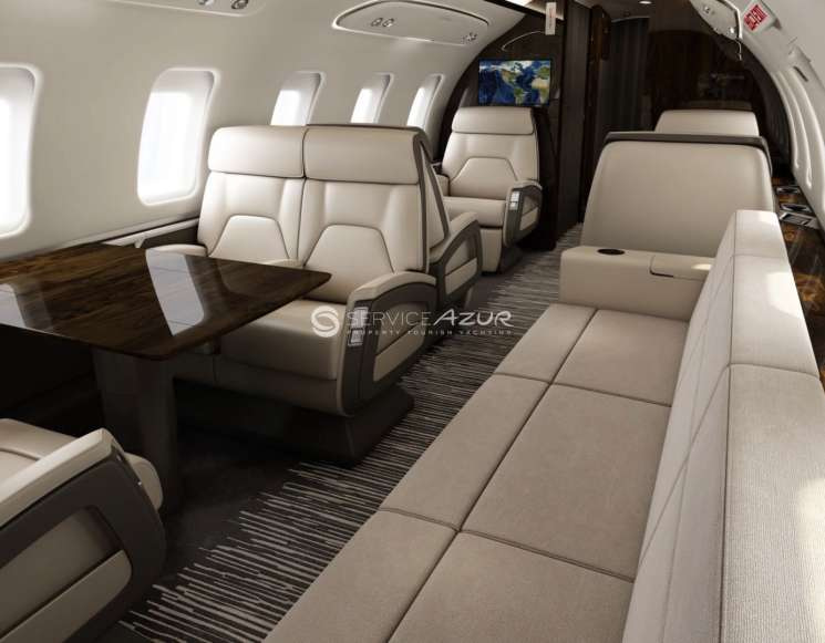 Bombardier Challenger 650