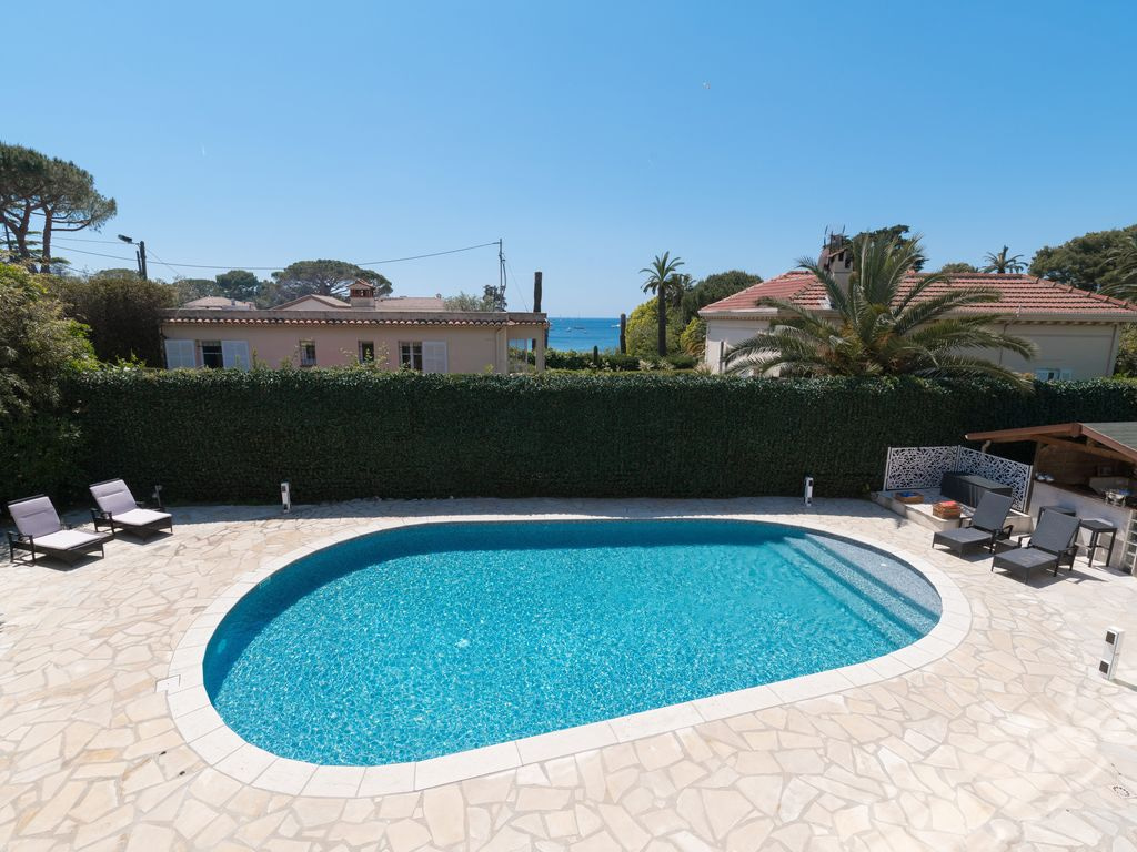 Provencial villa to lease at Cap d'Antibes