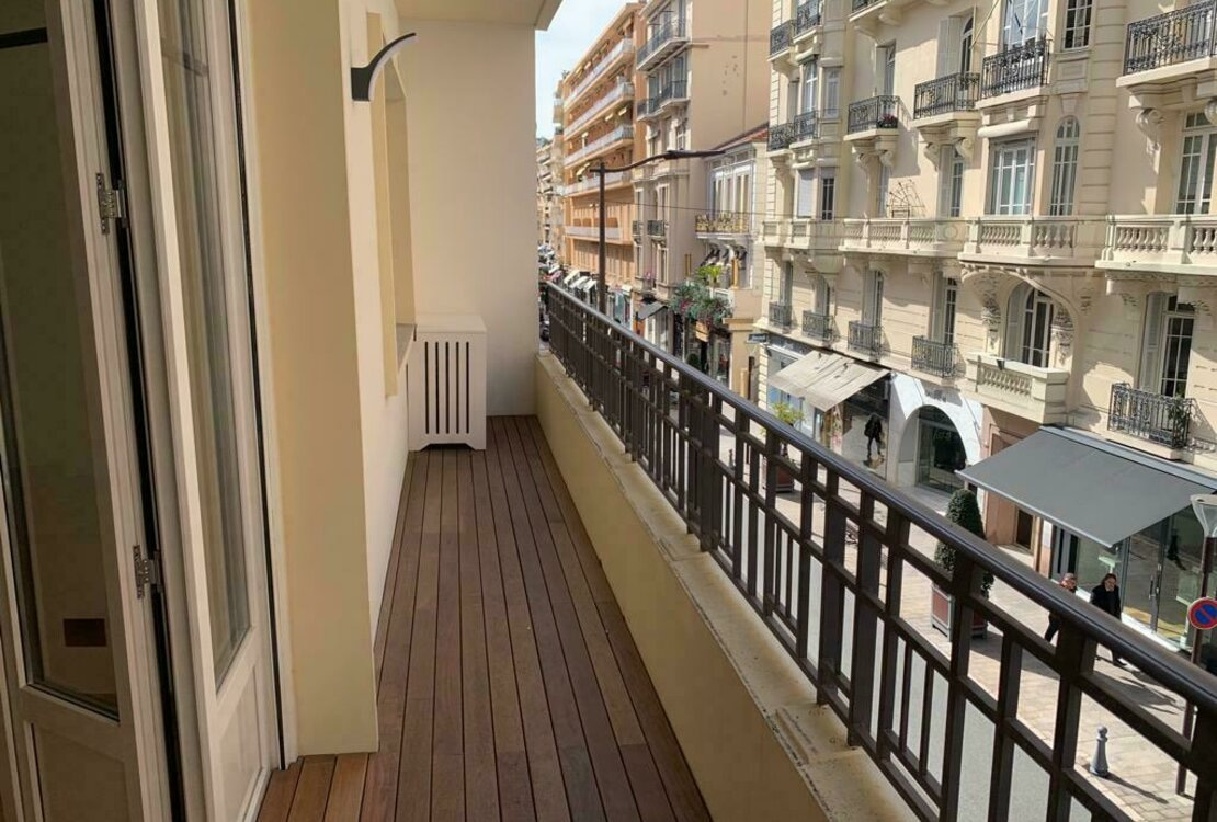 Apartment in Le Palmier Residence on Boulevard des Moulins