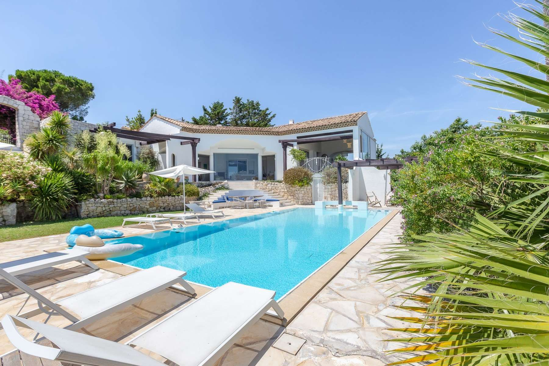 Villa with Pool in Golfe-Juan