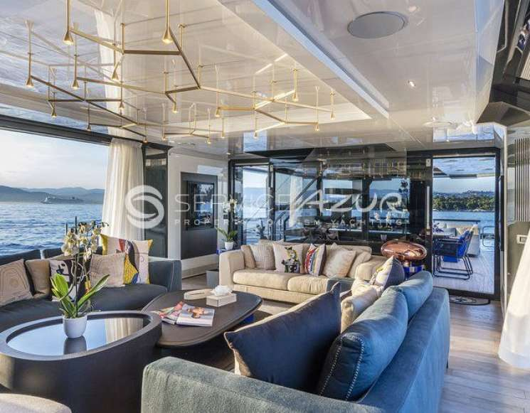 Аренда яхты Arcadia 105, 32 метра