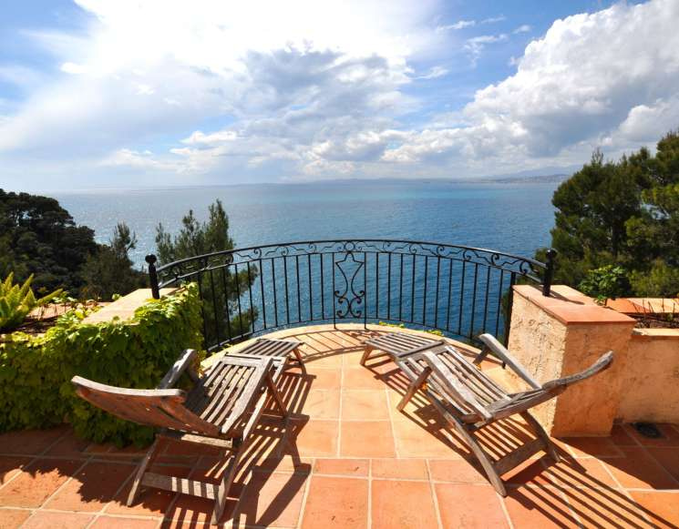 Exceptional villa at Saint-Jean-Cap-Ferrat - ref 1108