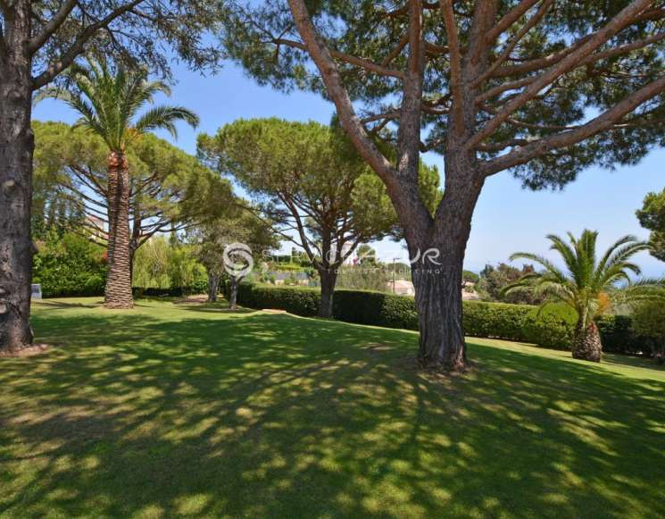Luxueuse villa neuve à vendre à Cannes - ref 1620