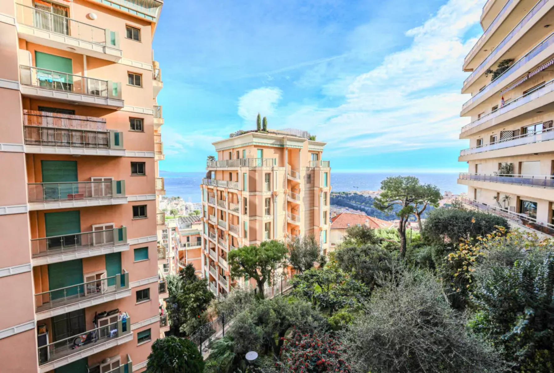 3-room apartment in Jardin Exotique district of Monaco