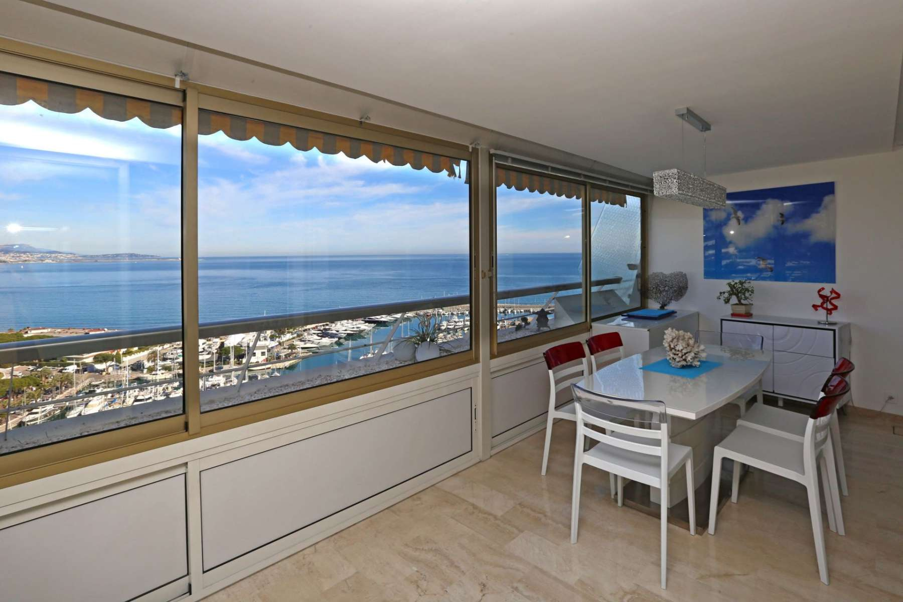 Rent Apartment in Marina Baie des Anges