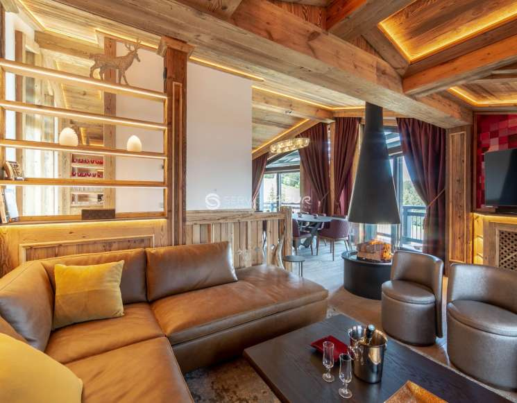 Chalet de luxe à Courchevel à quelques mètres des pistes - ref 4607