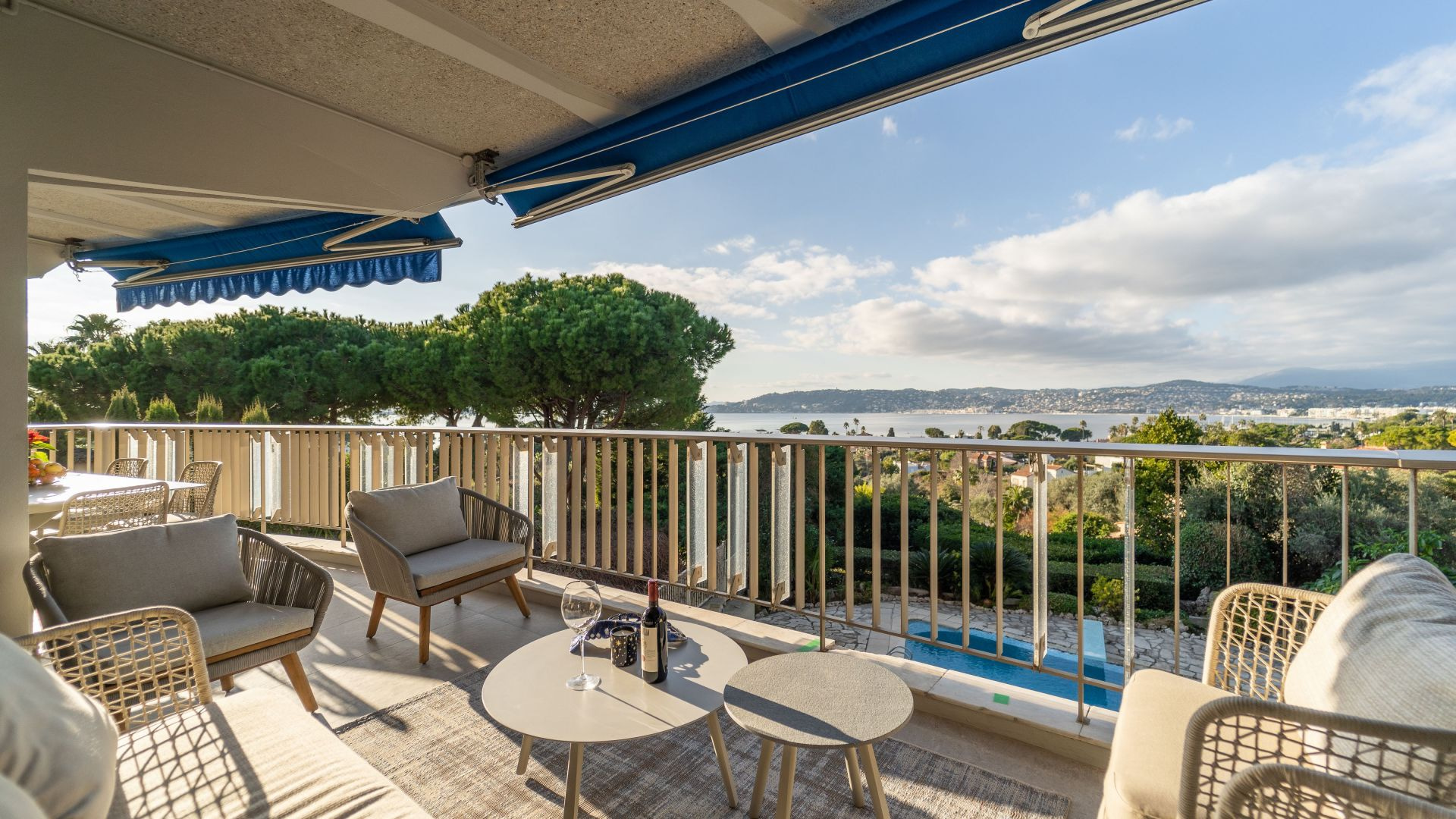 Appartement vue mer 4 chambres au Cap d'Antibes