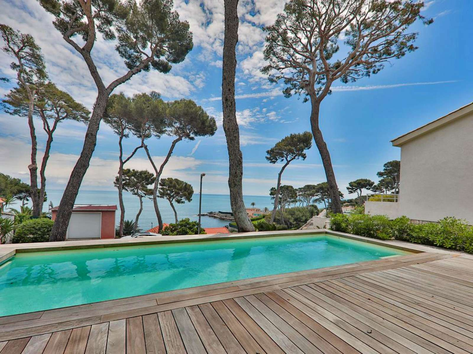 Аренда виллы на Cap d'Antibes