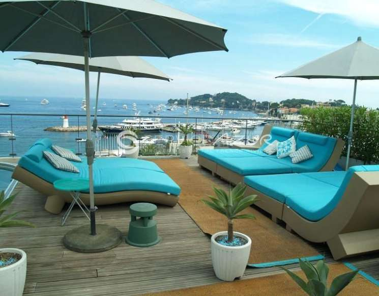 Spacious villa at Saint-Jean-Cap-Ferrat - ref 1026