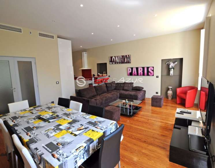 3 bedrooms flat in Menton few steps from beach - ref 6010