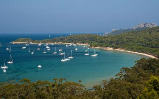 CHANEL приобрела владения острова Porquerolles