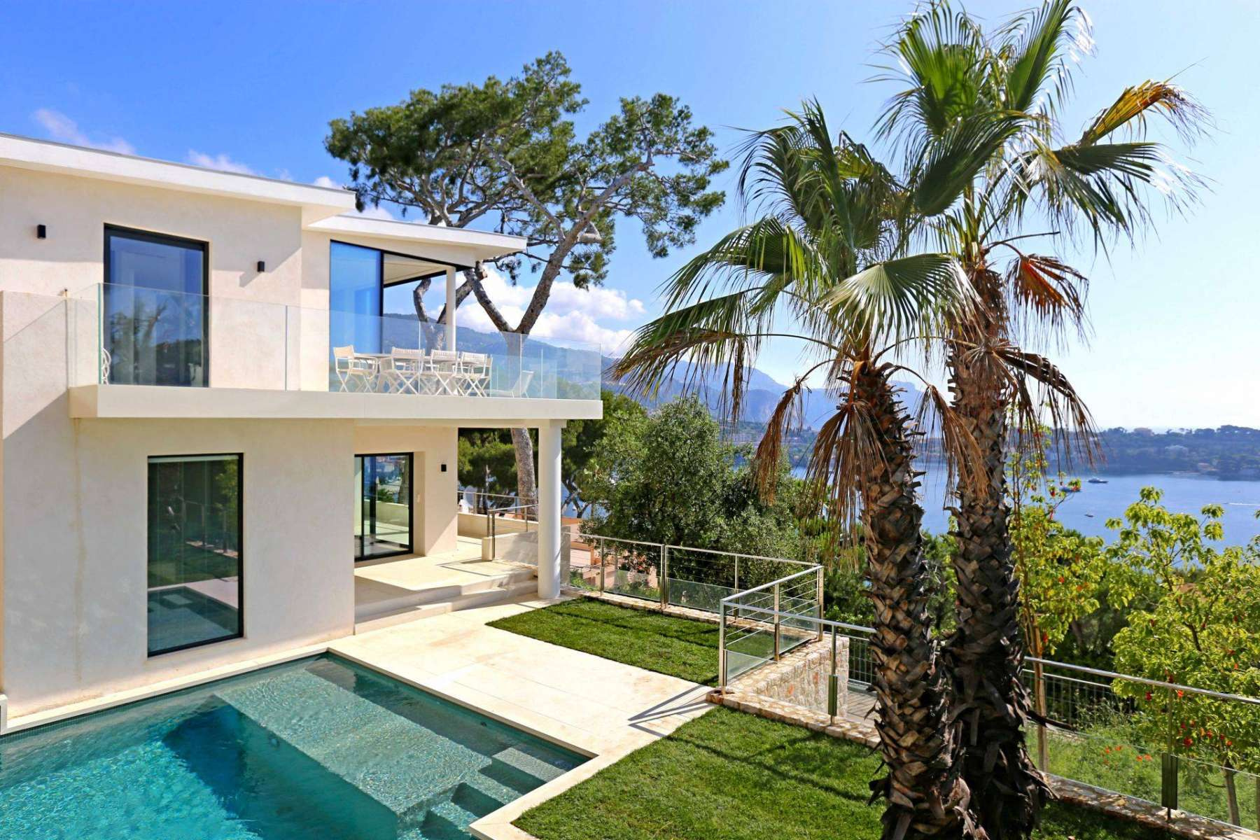 Rent house with panoramic sea view in Villefranche-sur-Mer