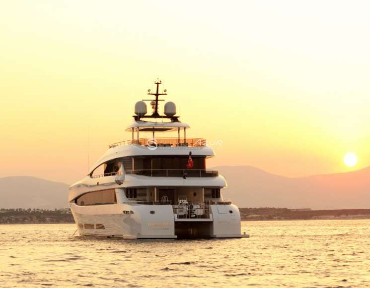 Catamaran Curvelle