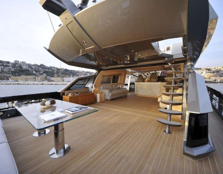 Motor boat Baia 100, 31m, 4 cabins