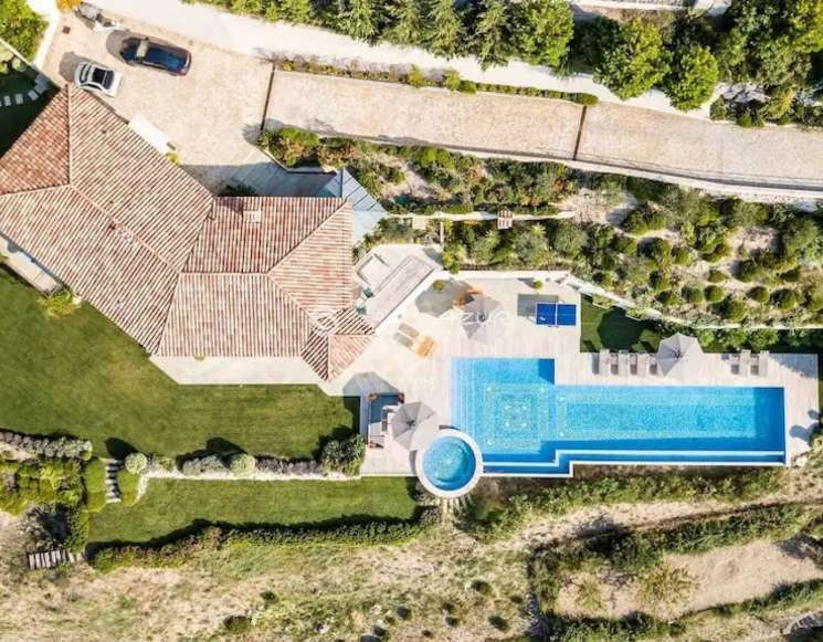 New villa with stunning views of the sea and Cap Ferrat - ref 3013