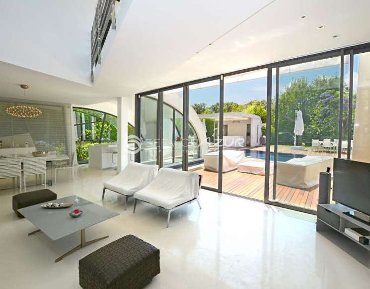 Villa in Saint-Tropez a 5-minute walk to a beach - ref 2318