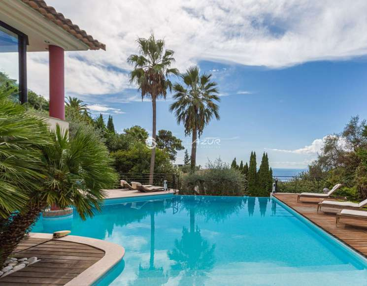 Villa moderne dans un domaine privé Villefranche-sur-Mer - ref 1011
