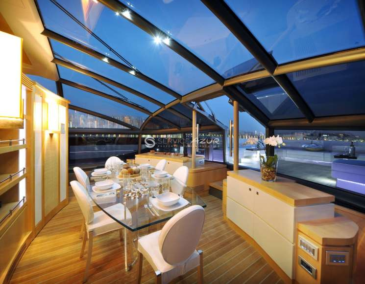 Motor boat Baia 100, 31m, 4 cabins