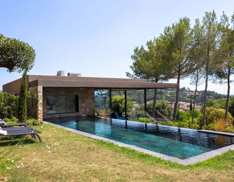 New villa with view of the old village of Mougins - ref 1631