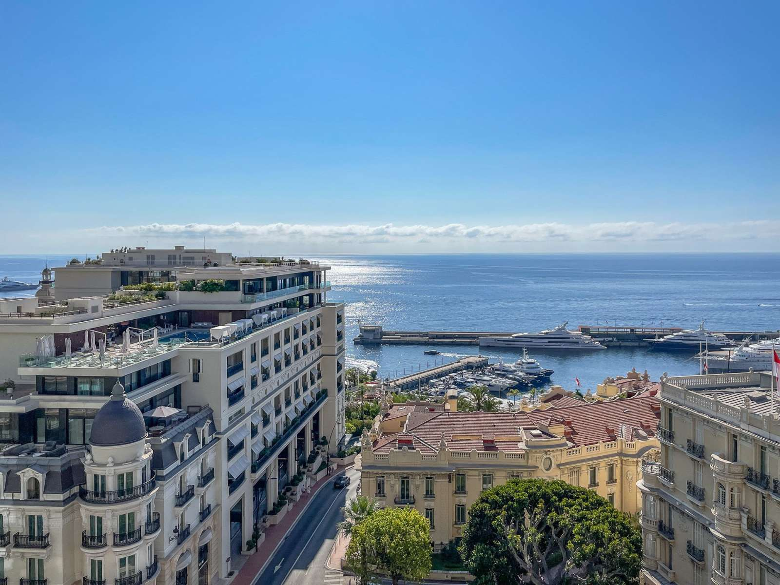 Апартаменты в Монако в элитном районе