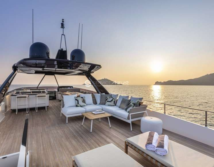 Аренда Ferretti 920