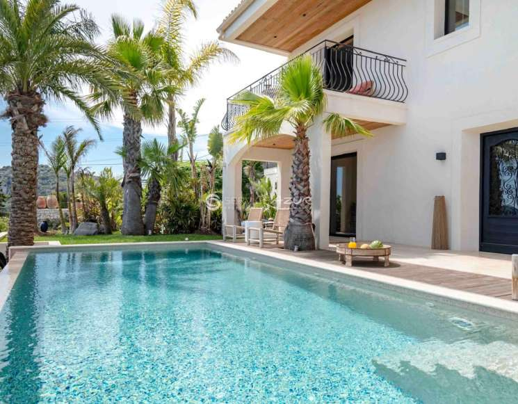 Villa à La Turbie avec vue imprenable sur Monaco et la Méditerranée - ref 3070