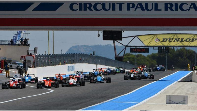 Трасса в Ле-Кастелле полностью готова для проведения Гран При «Формула-1»! 