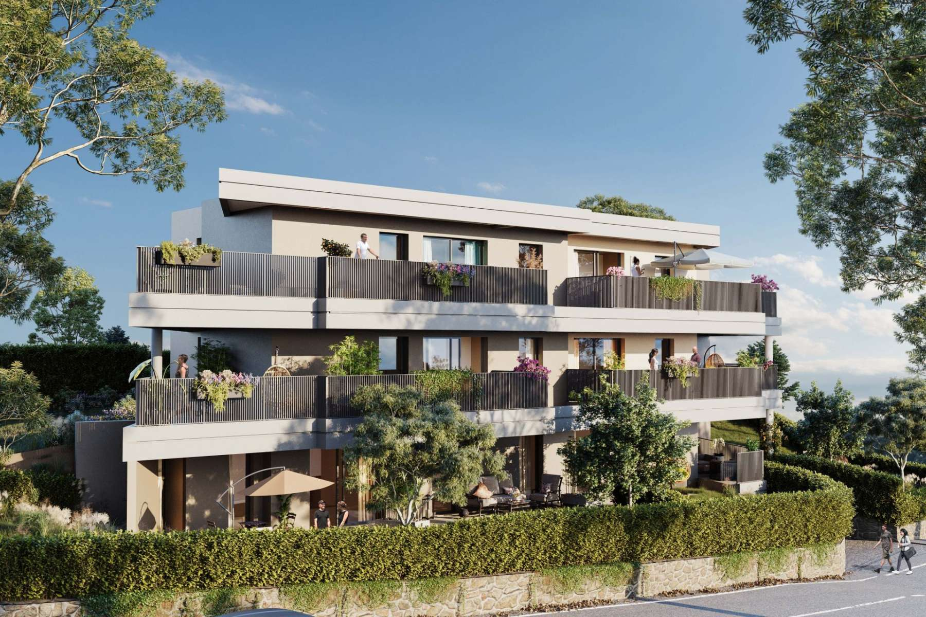 New flat with terraces and private garden in Cannes