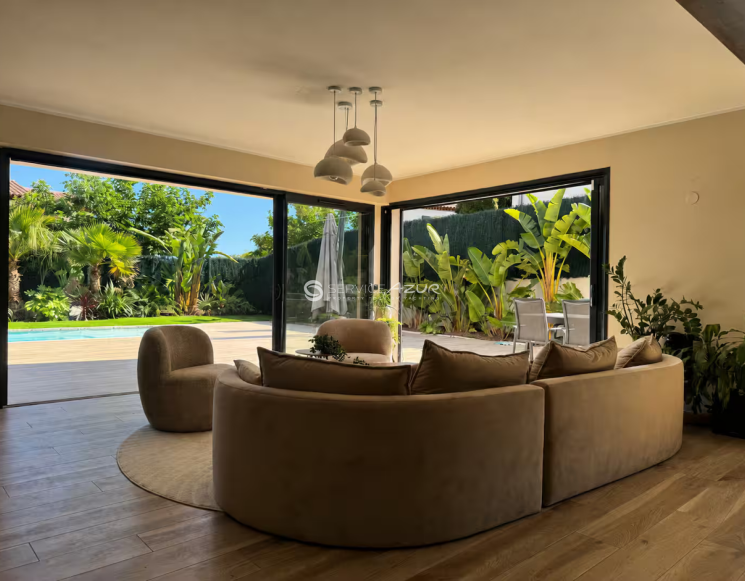Villa Luna — Élégante villa contemporaine à Cagnes-sur-Mer -&nbsp;ref&nbsp;3033